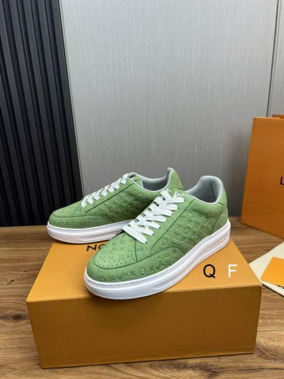 Picture of Louis Vuitton Shoes _SKULVsz39-44J114113099